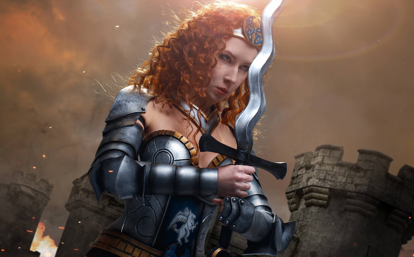 Модель представила косплей Катерины Айронфист из Heroes of Might and Magic 3 в роли Королевы Эрафии Модель представила косплей Катерины Айронфист из Heroes of Might and Magic 3 в роли Королевы Эрафии