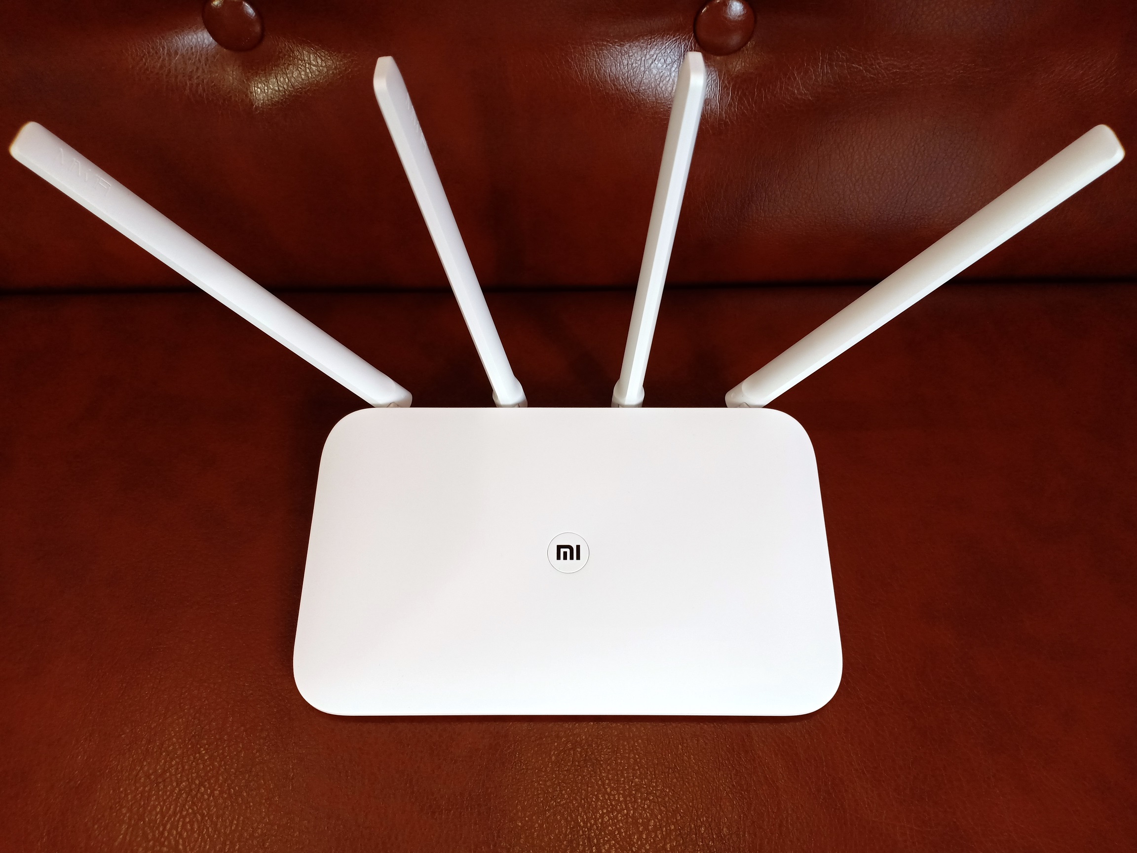 Mi wifi router 4c. Xiaomi mi Wi-Fi Router 4c. Роутер Ксиаоми 4а. Роутер mi WIFI Router 4a. Xiaomi mi WIFI Router 4c (4c).