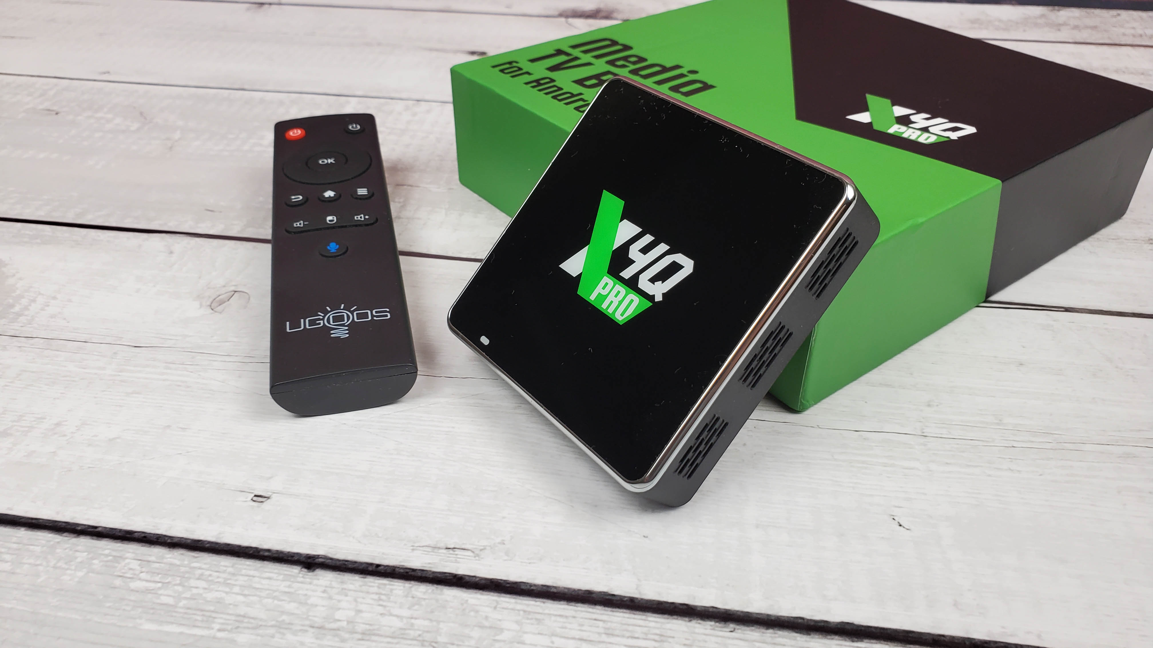 Обзор Ugoos X4Q Pro: золотой стандарт Android TV Box. Если аппаратная часть  и программное обеспечение работают в тандеме, то выигрывают все /  Проекторы, ТВ, ТВ-боксы и приставки / iXBT Live