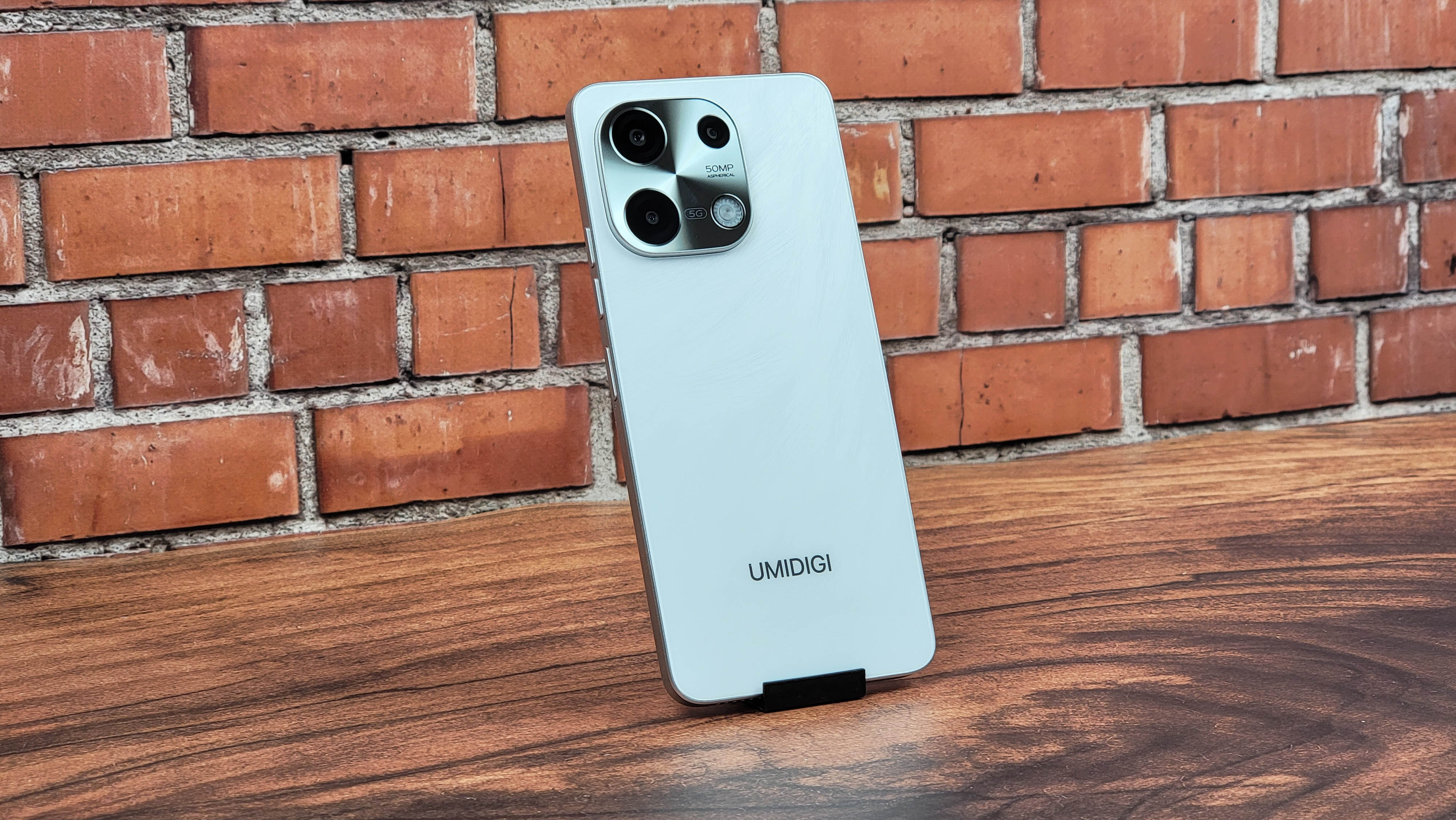 Обзор смартфона UMIDIGI Note 100 5G: приятный бюджетник с плавным