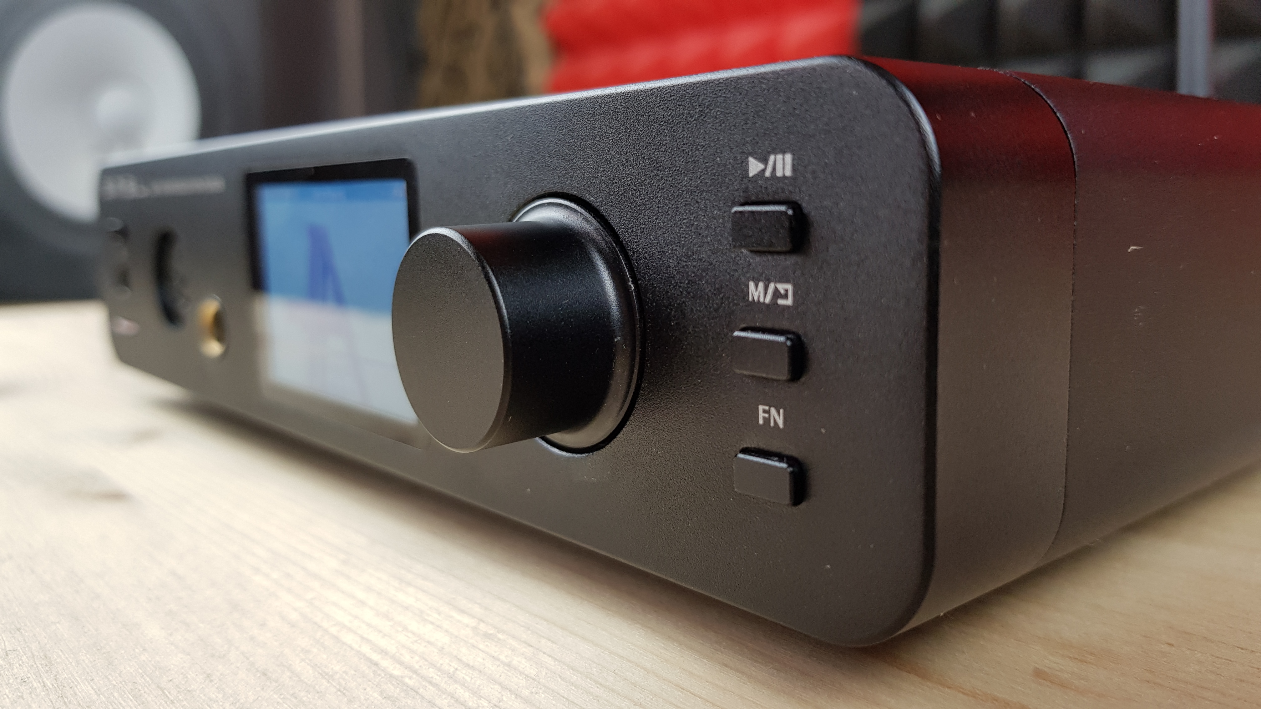 SMSL DP3: серьезный стационарный аудиоплеер / Hi-Fi и цифровой звук / iXBT  Live