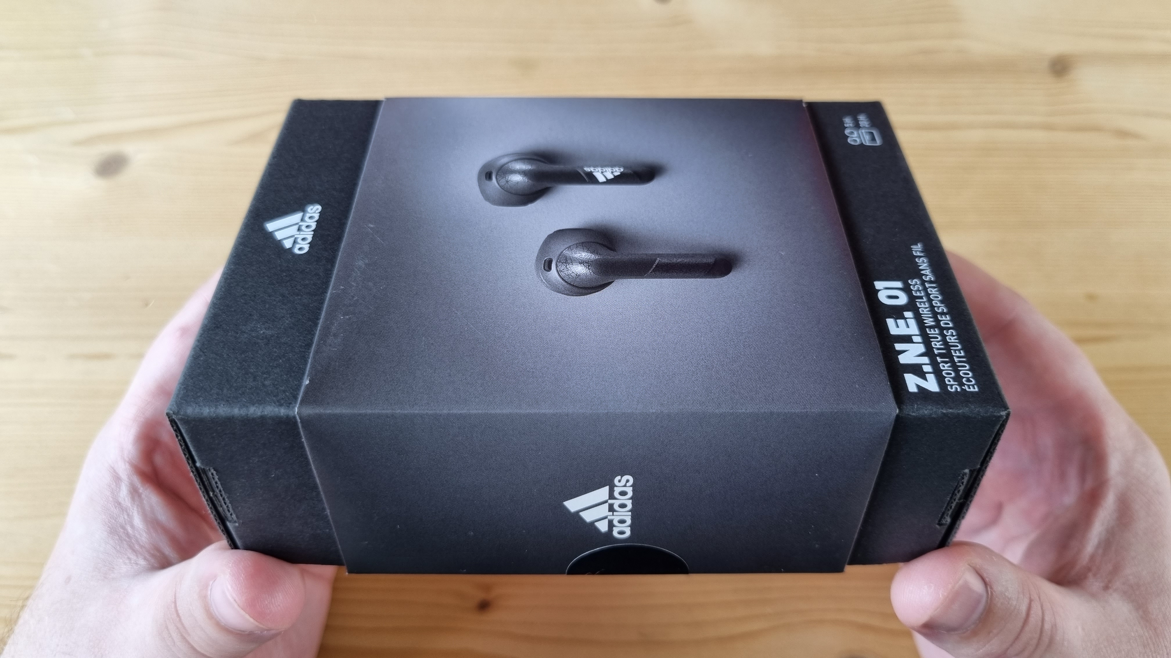 Обзор беспроводных наушников Adidas Z.N.E 01: TWS на спорте