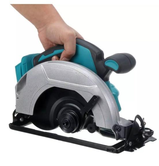 Инструмент под аккумулятор makita