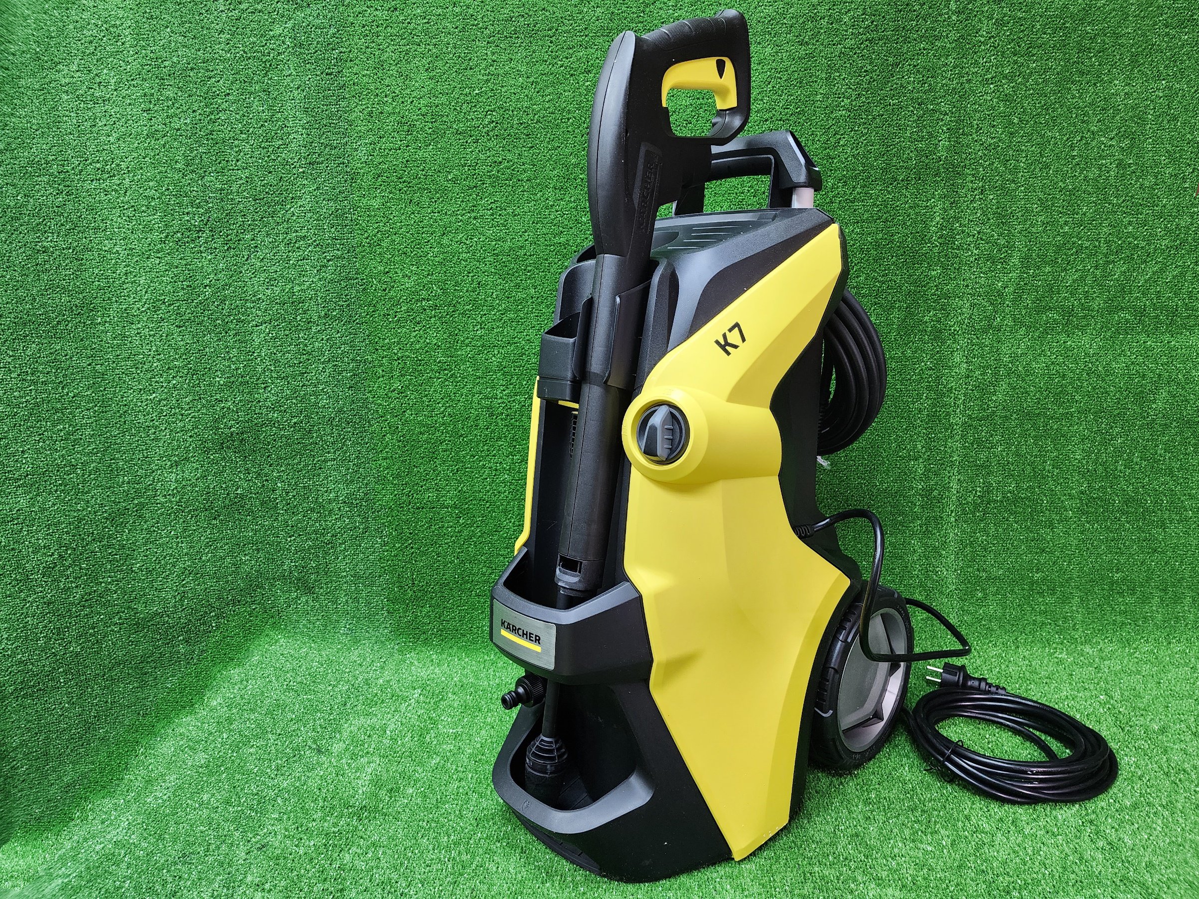 Обзор мойки высокого давления Karcher K7 Power: лучший выбор для дома и  гаража / Инструменты / iXBT Live