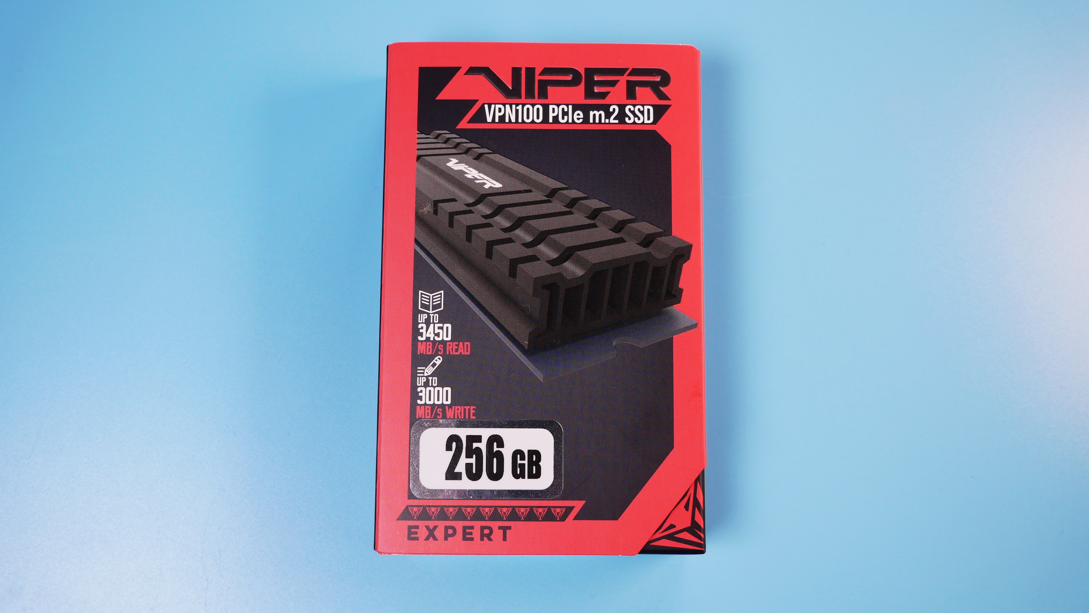 M2 8 256. Viperm2 твердательный накопитель. Радиатор SSD m2 Viper. Сомпит 256 NVME.
