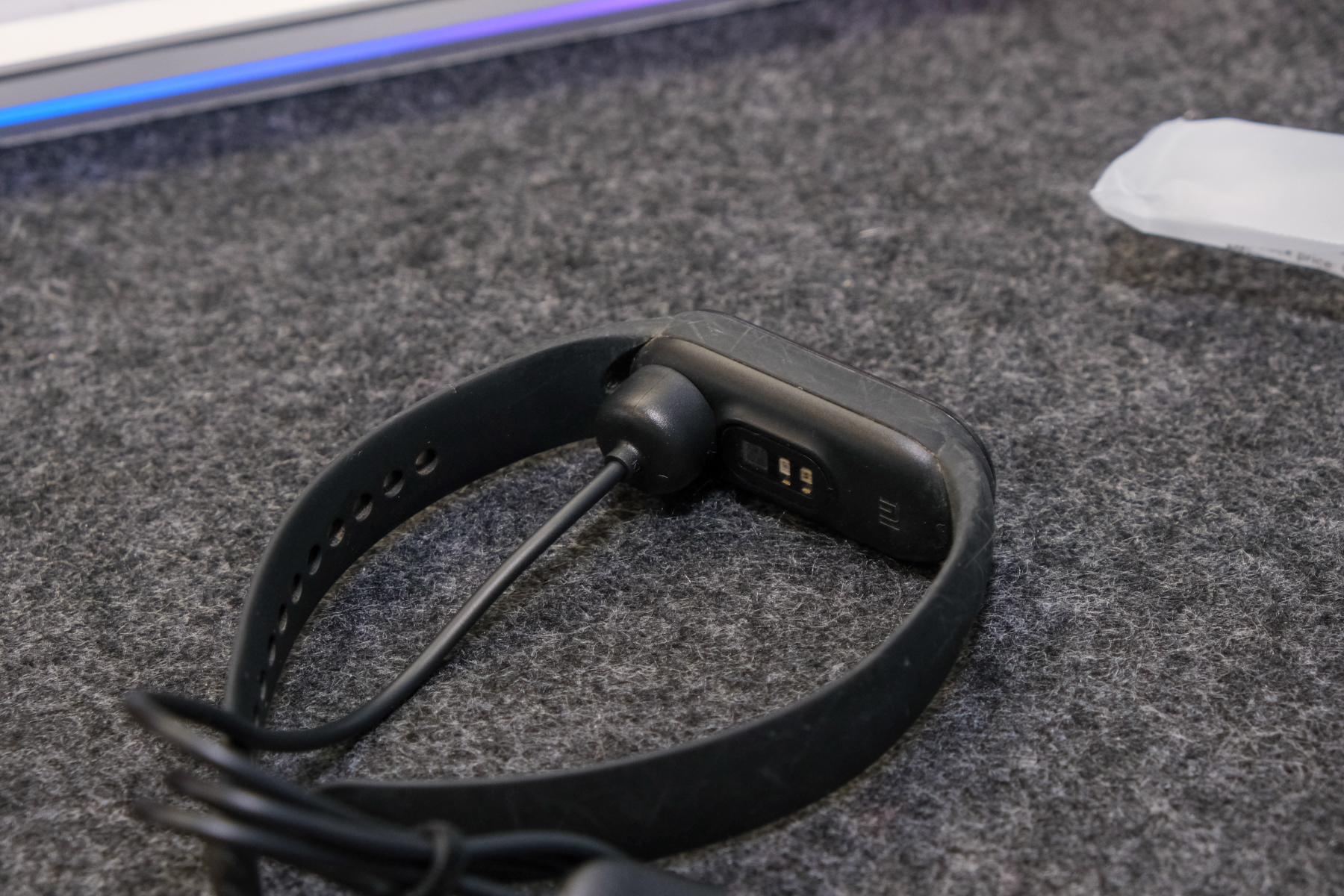 Фитнес-браслет Xiaomi Smart band 7: зачем он нужен не спортсменам? /  Гаджеты / iXBT Live