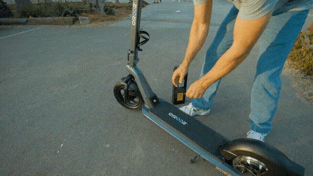 Очередной самый лучший? Представлен электросамокат Gyroor X3 со съемной ...