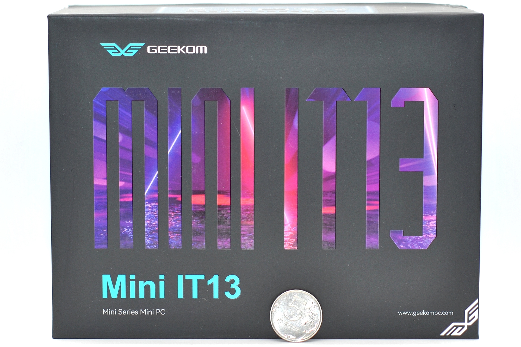 Geekom mini it13 intel. UAFM.