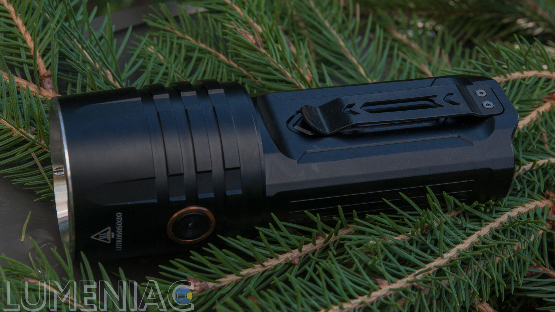 fenix lr35r flashlight