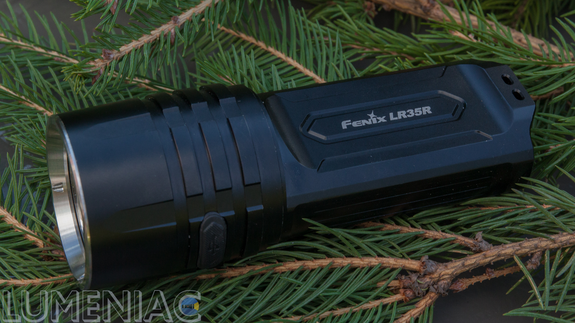 fenix lr35r flashlight