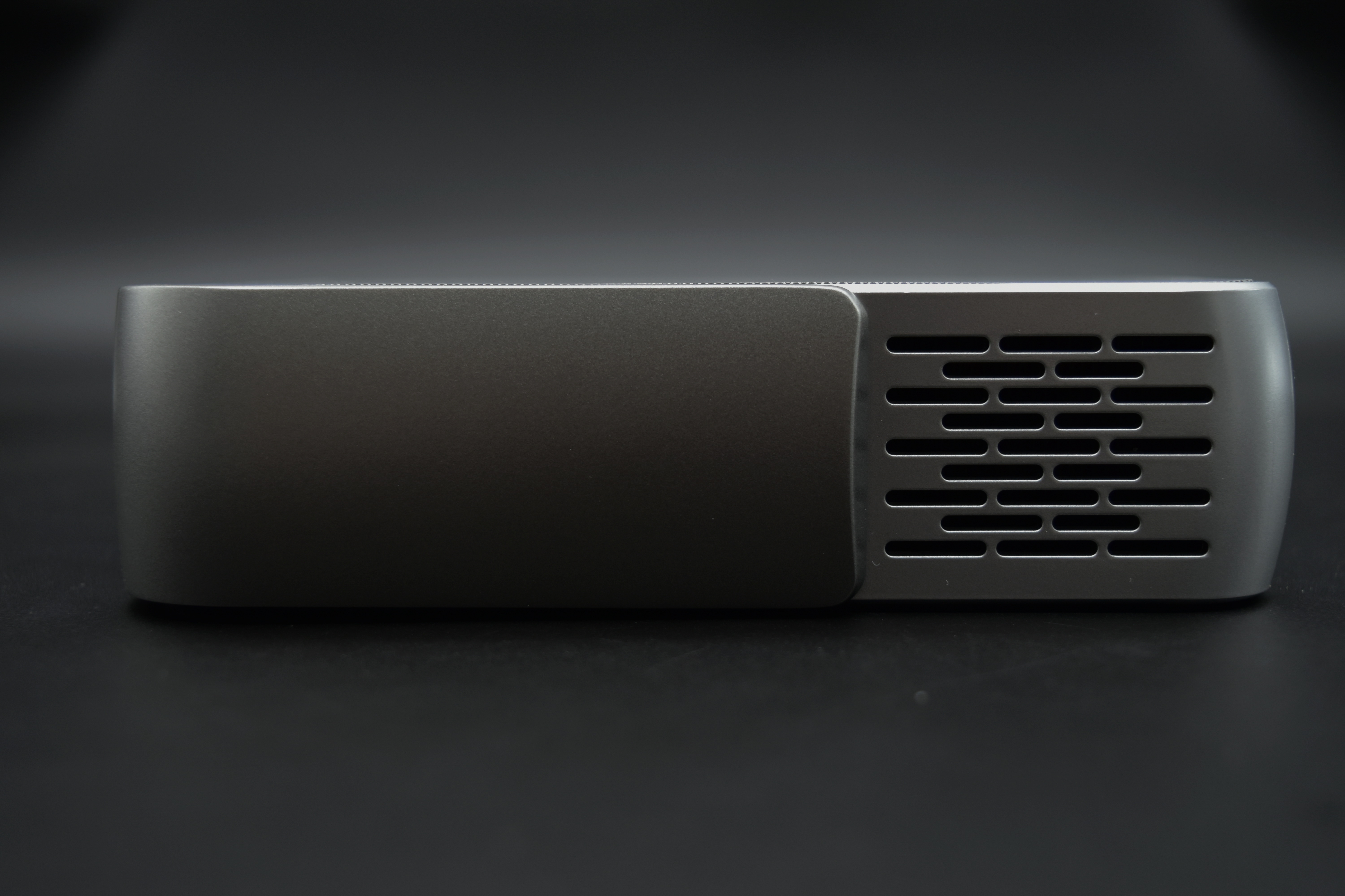 Compact projector
