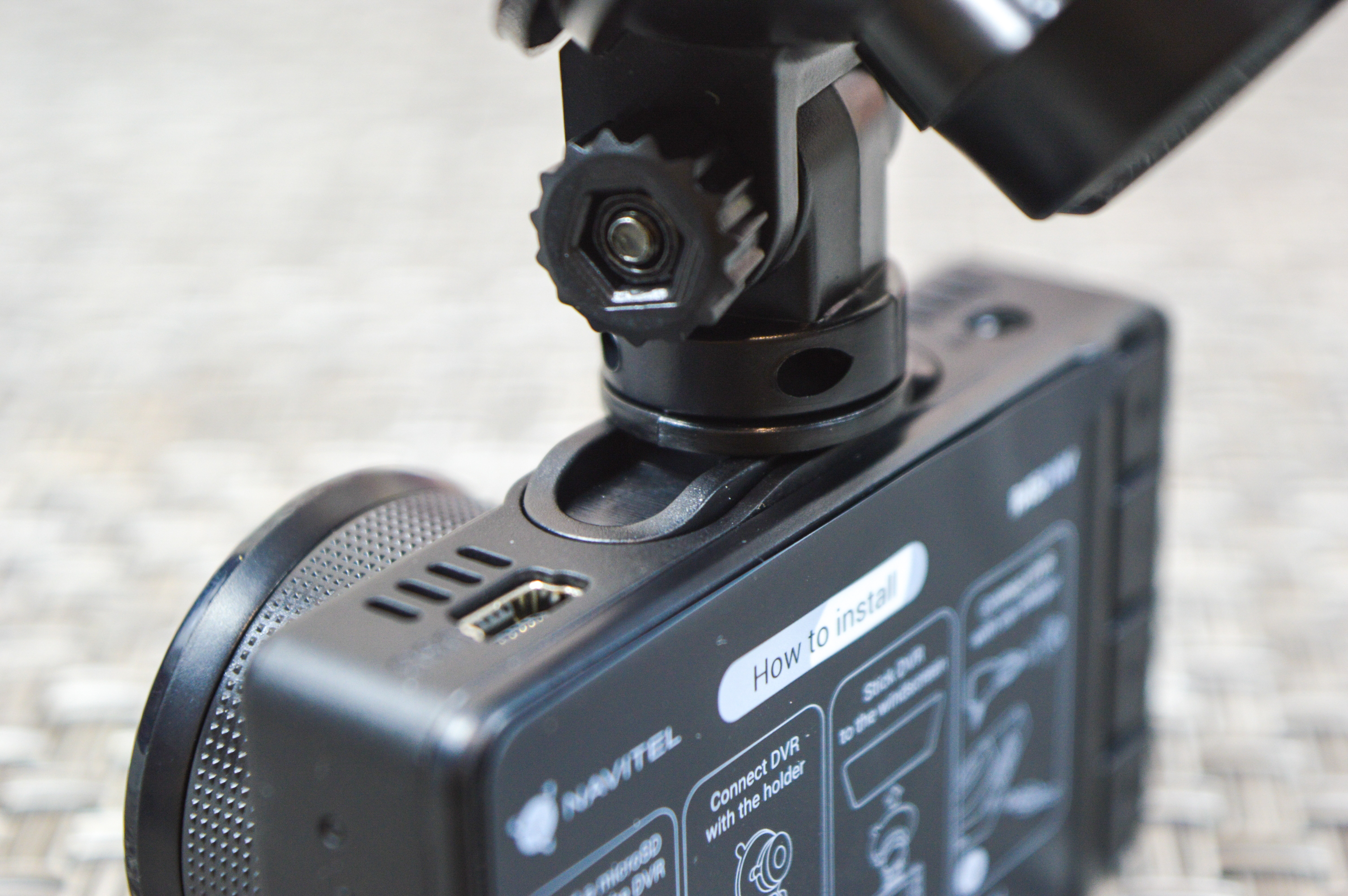 Обзор видеорегистратора Navitel R450 NV с питанием от суперконденсатора и возможностью установки дополнительной камеры