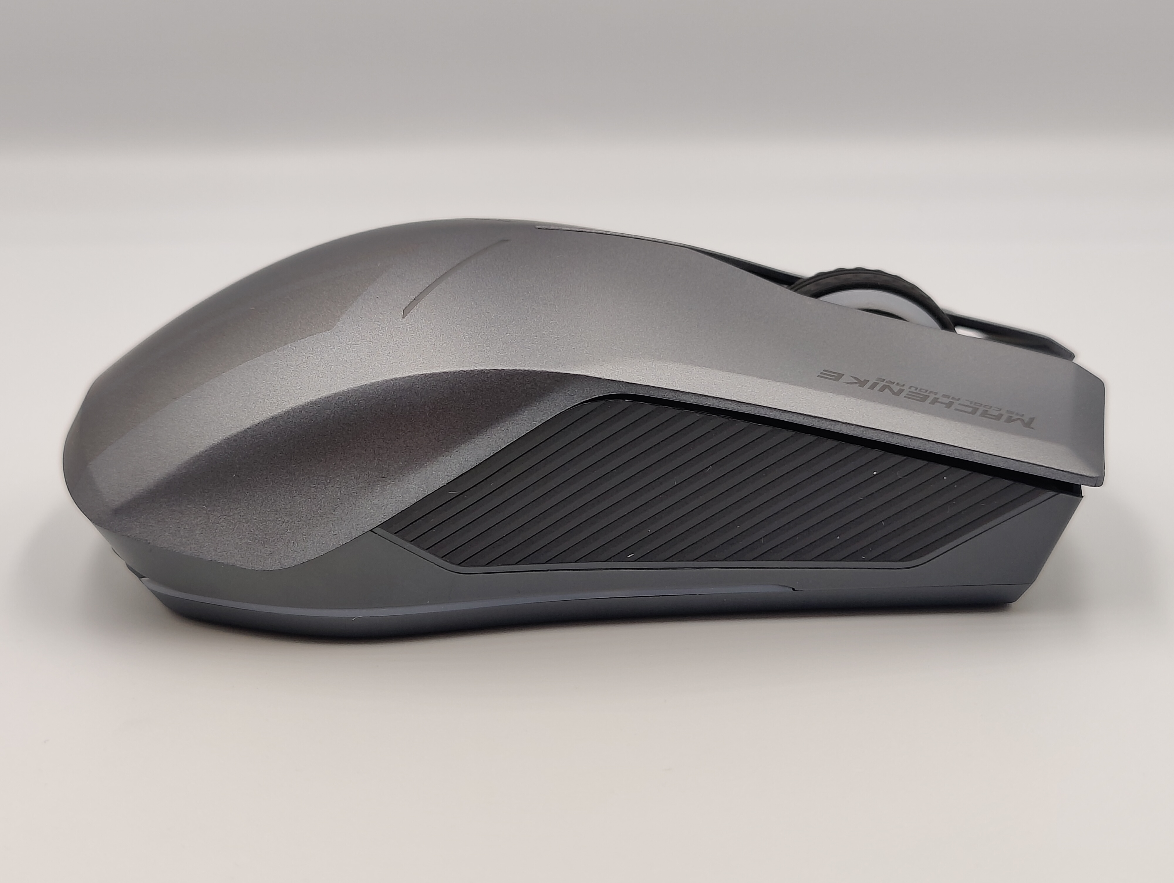 Обзор двухрежимной игровой мыши Machenike M722: RGB-подсветка и сенсор ...