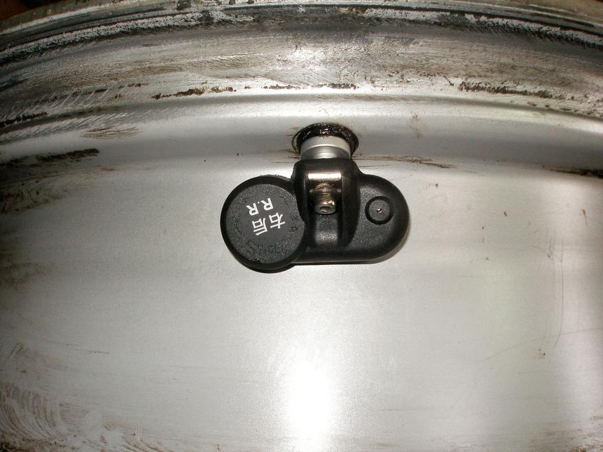 Система контроля давления в шинах для грузовых автомобилей 12 датчиков