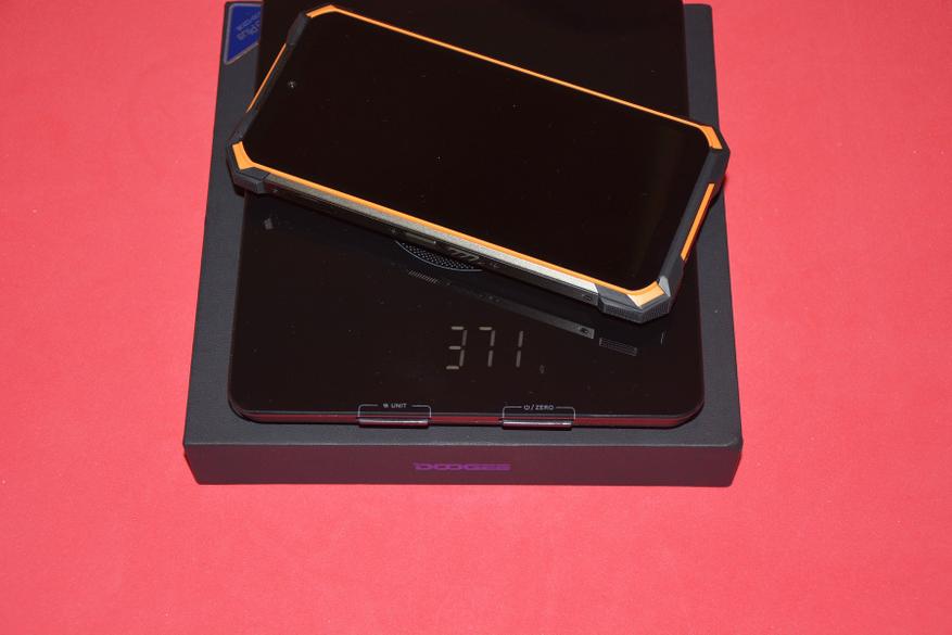 AliExpress: Мощный защищенный смартфон Doogee S88Plus