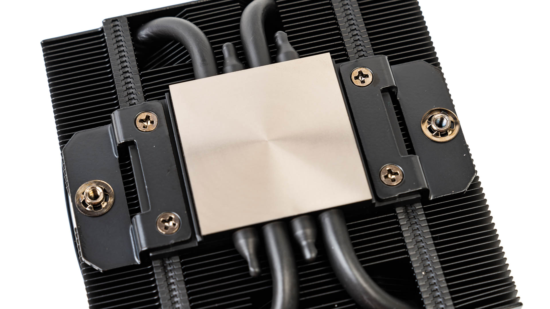 Обзор низкопрофильного кулера ID-Cooling IS-47-XT для персональных