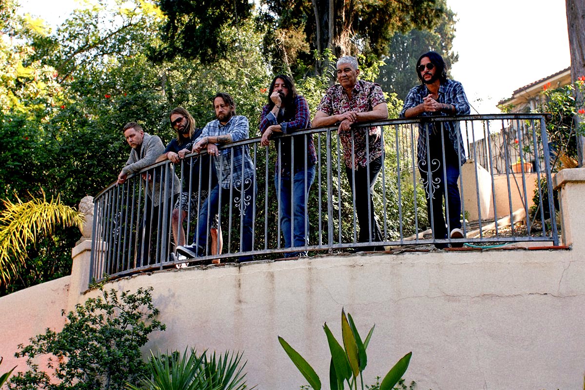 Foo Fighters опубликовали официальный трейлер комедийного