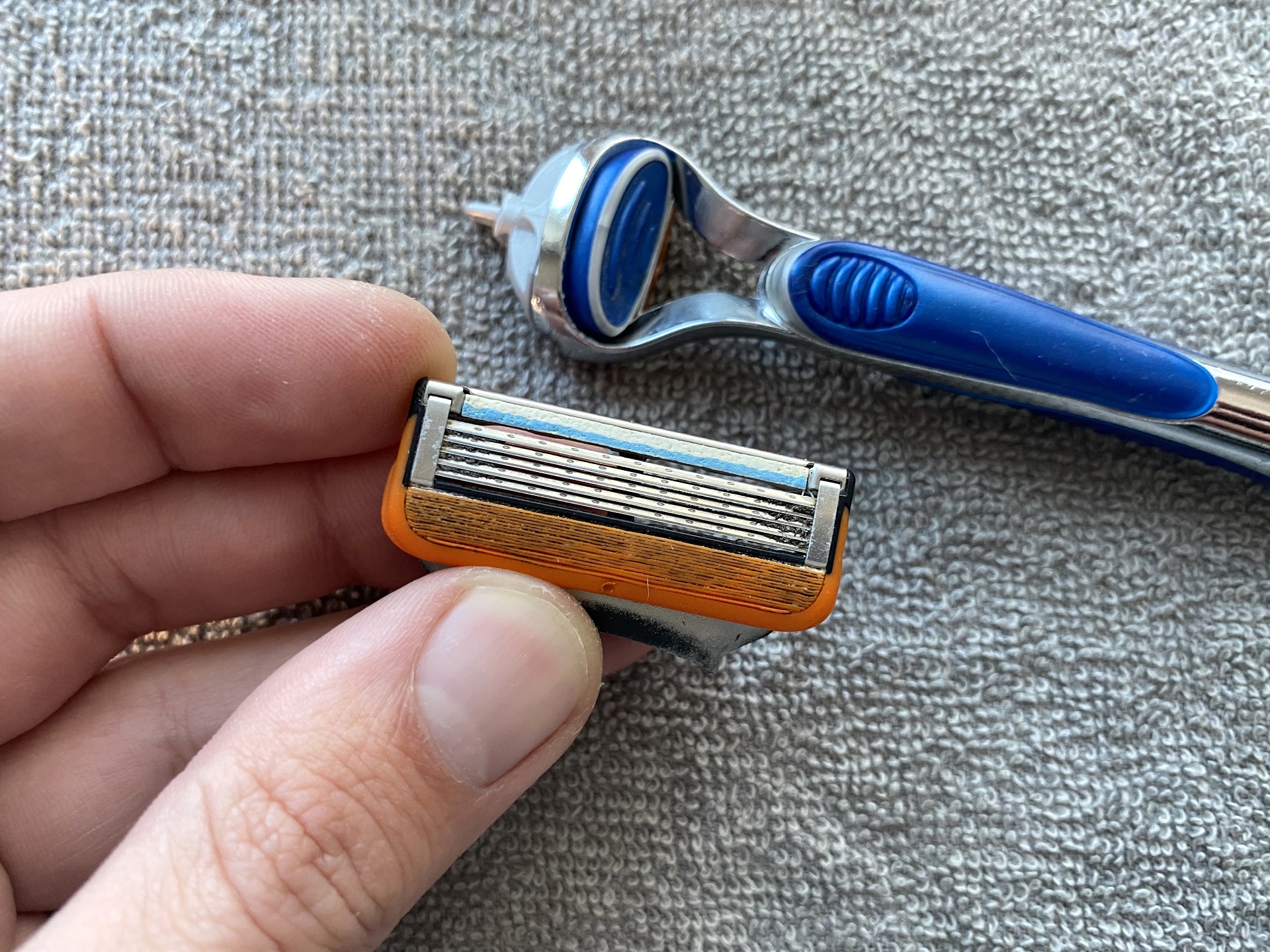 Как отточить и заточить опасную бритву в домашних условиях — Japan Scissors