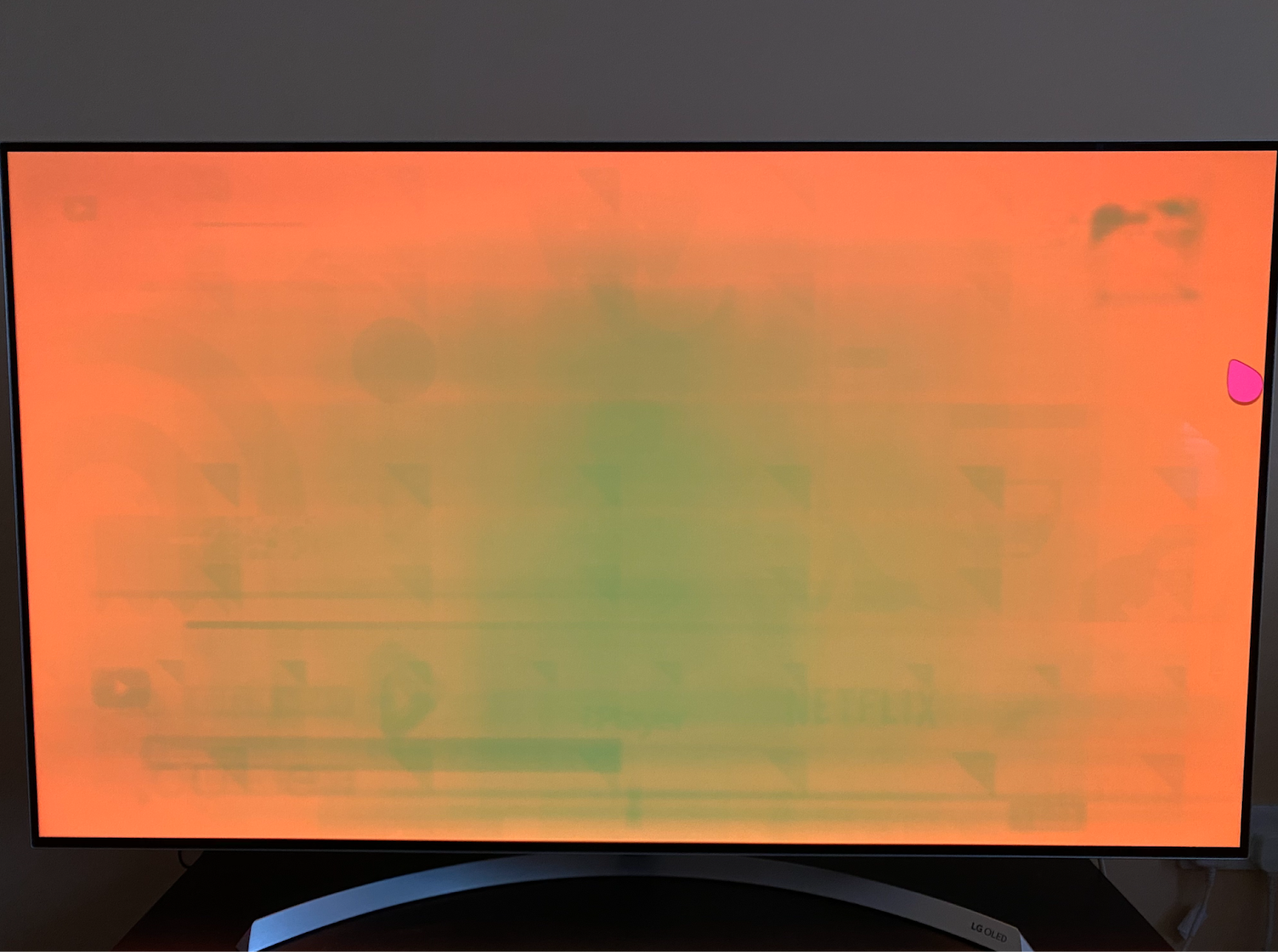 Как убрать телевизоре экран пятна. Выгорание OLED экранов LG. Выгорание матриц олед LG. Выгорание матрицы телевизора OLED. Выгоревший олед телевизор.
