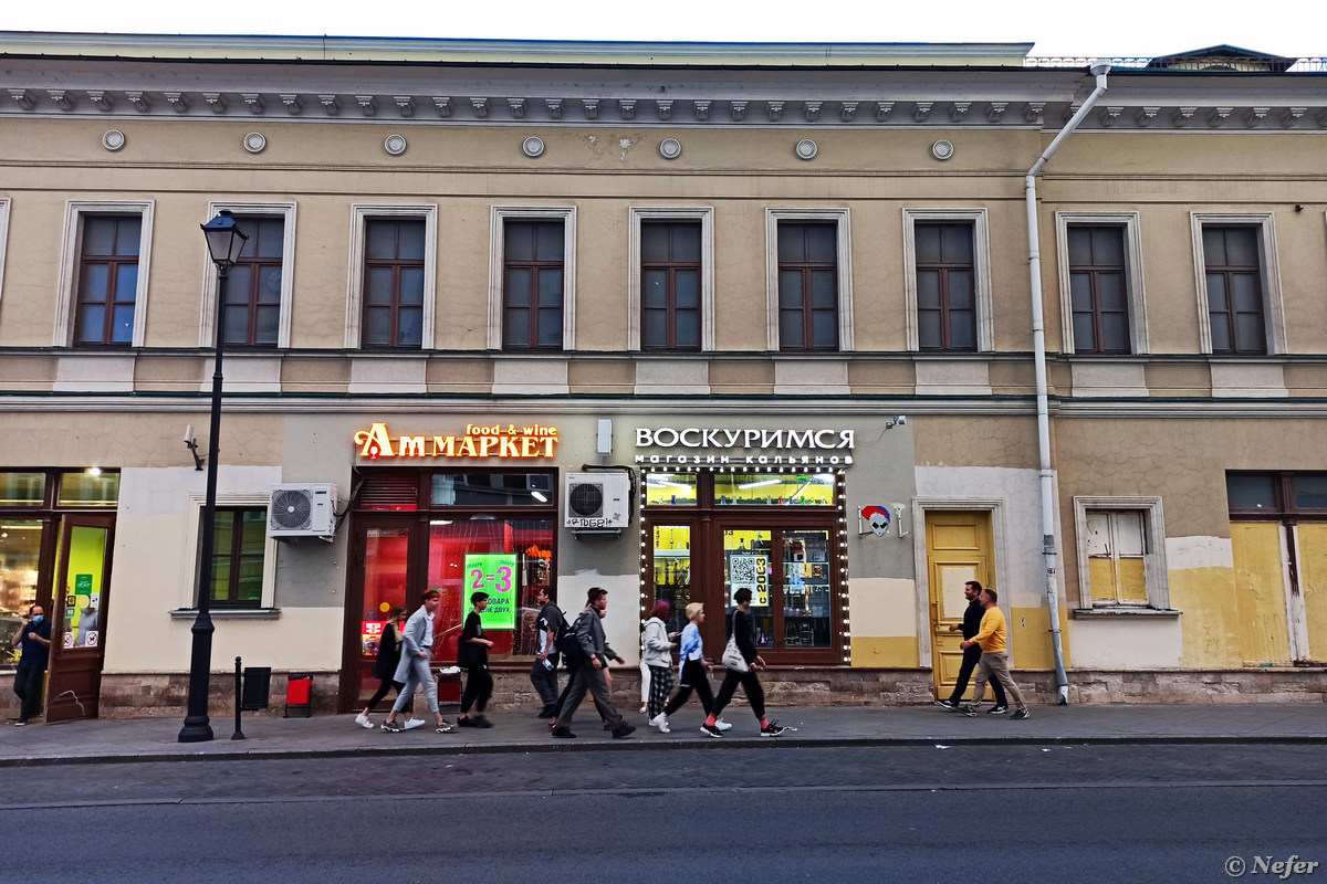 Дом-яйцо и другие необычные объекты в центре Москвы / Путешествия и туризм  / iXBT Live