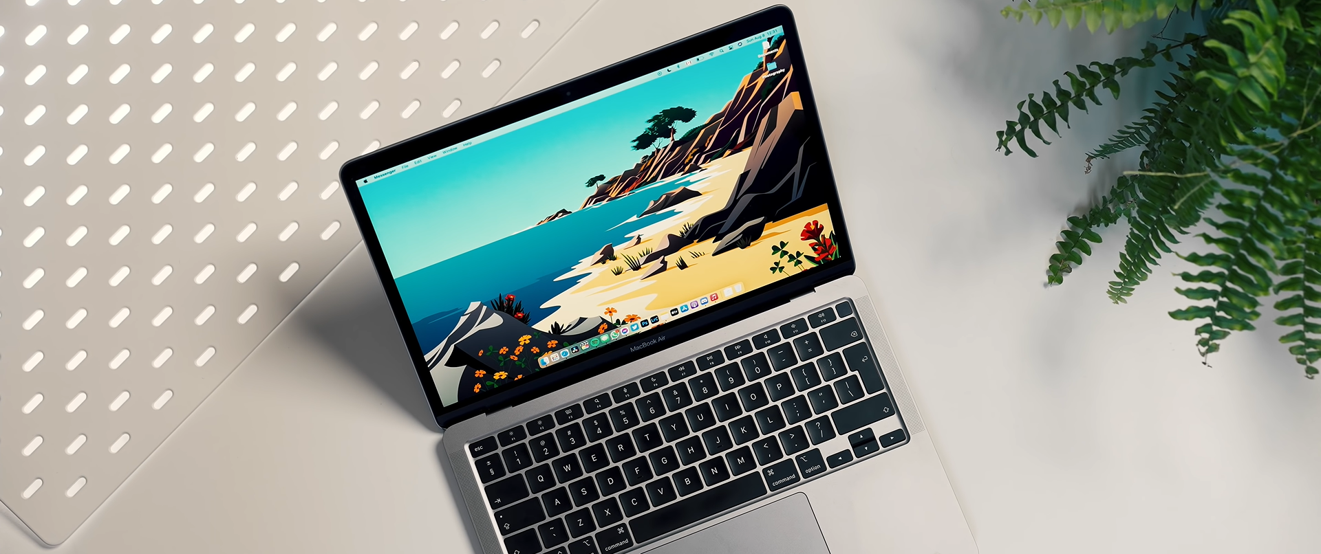 Почему стоит выбрать MacBook вместо ноутбука на Windows: основные причины /  Ноутбуки, планшеты, электронные книги / iXBT Live