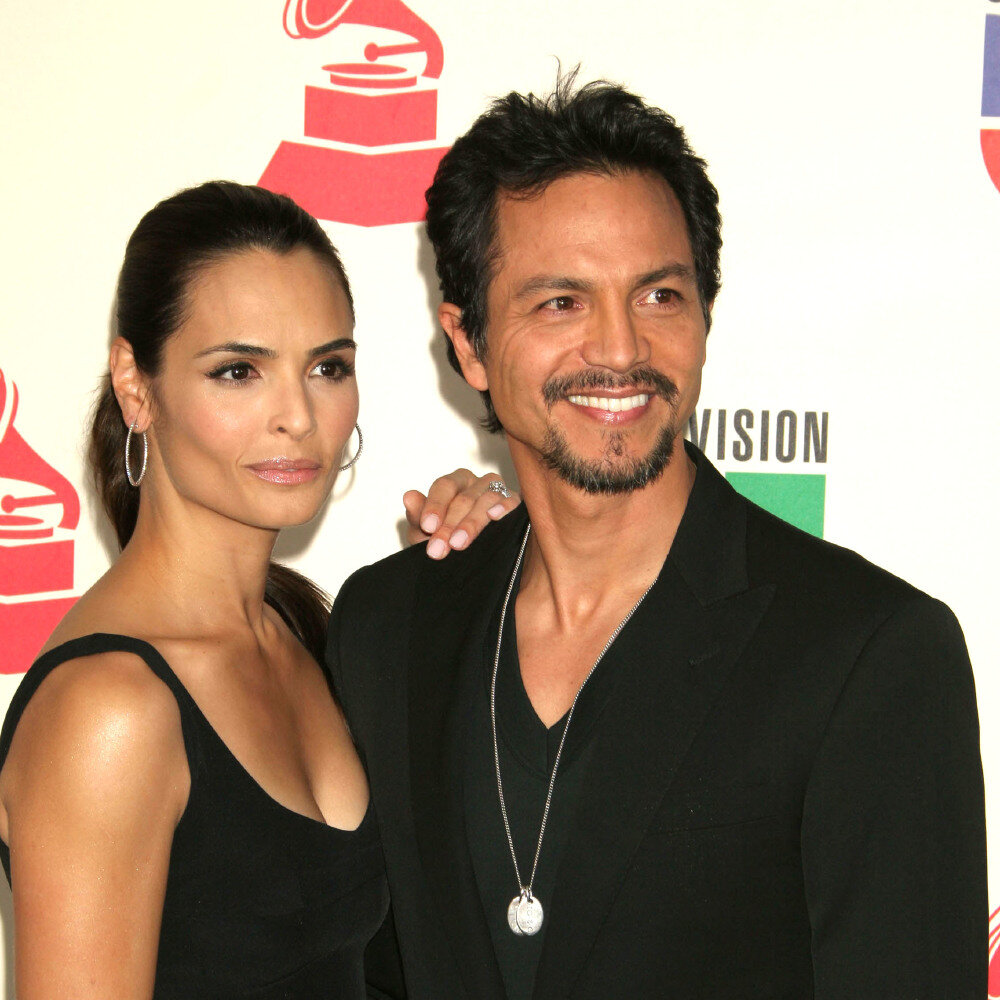 Таңертеңгі секс қызбен Әйелдер емізетін фотосуреттер