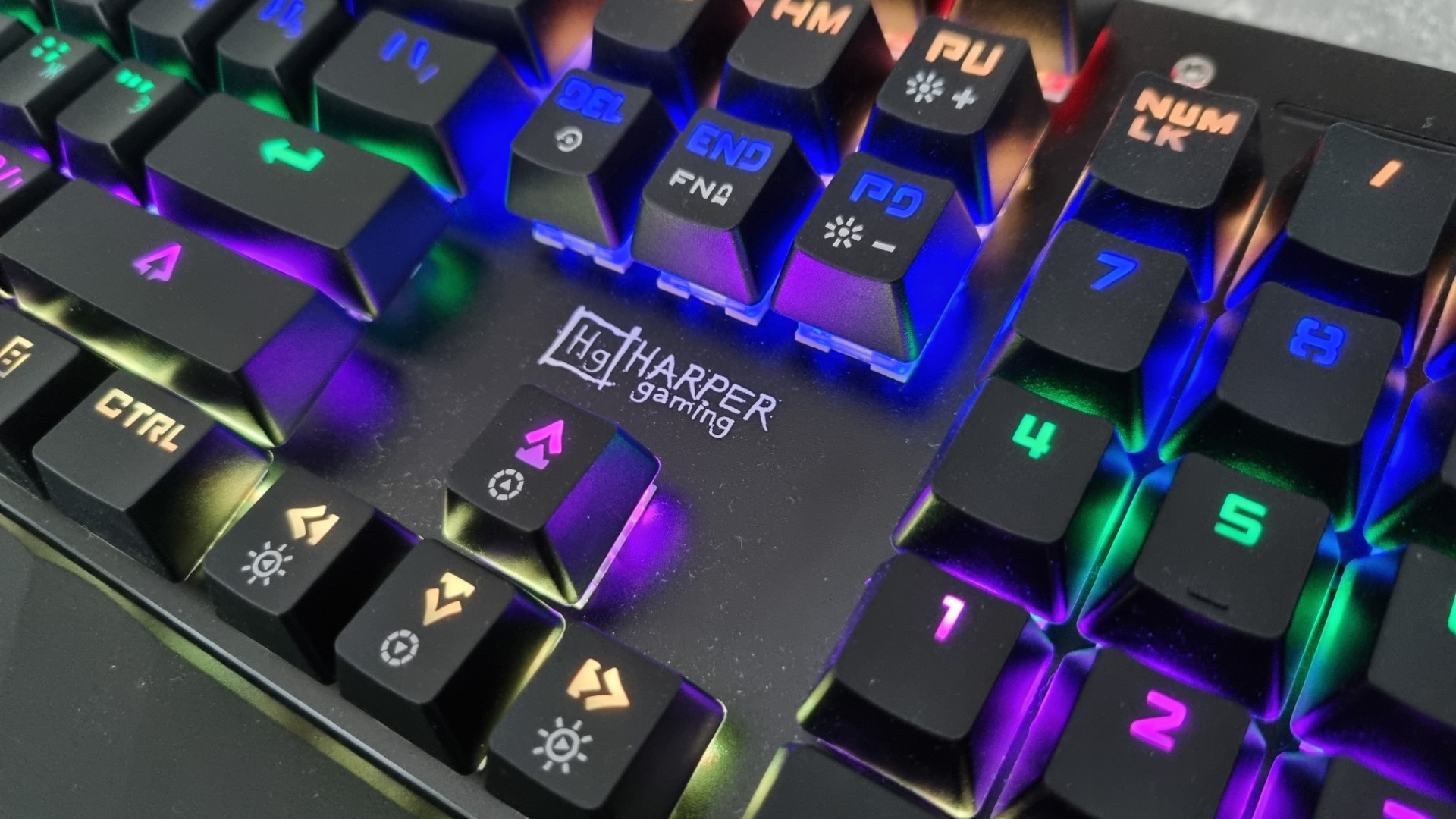 Обзор игровой механической клавиатуры Harper Gaming GKB-P102 / Мыши ...