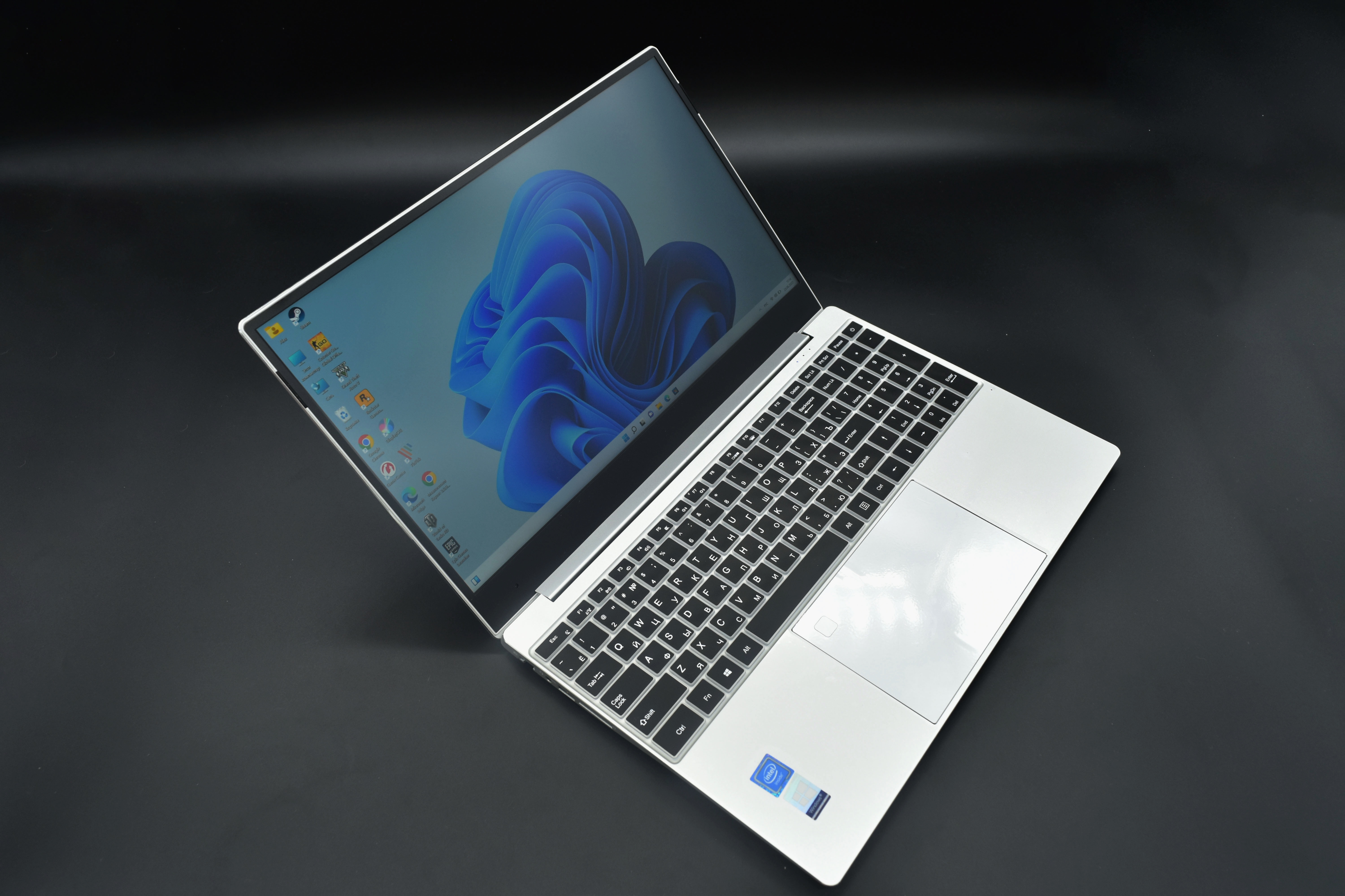 Тестируем ноутбук Dere V9 Max: быстро, недорого, безопасно / Ноутбуки ...