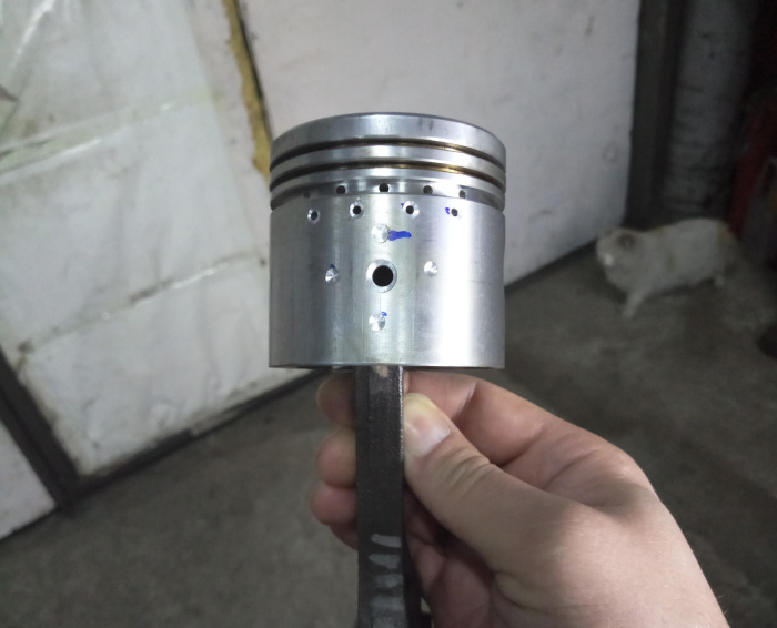 Советский тюнинг: жестокий и беспощадный. Зачем в поршнях двигателя ...