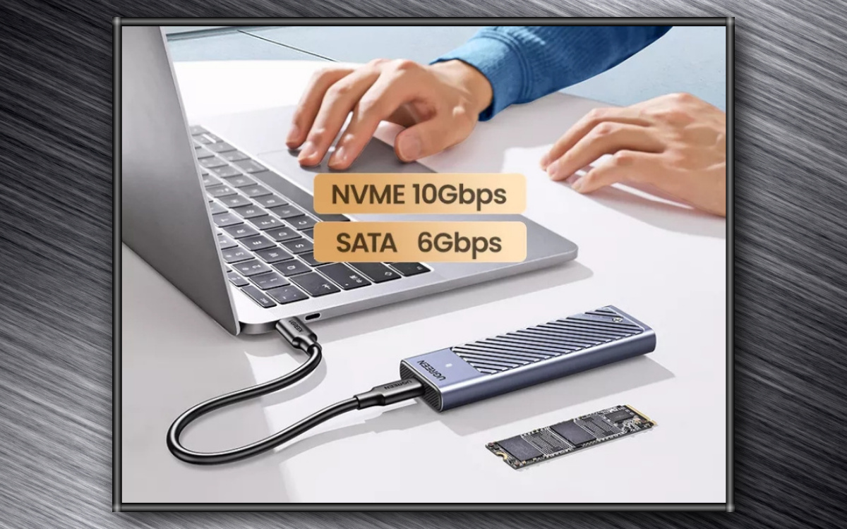 Адаптер Ugreen для SSD с разъемом M.2, поддержкой протоколов SATA/NVMe ...